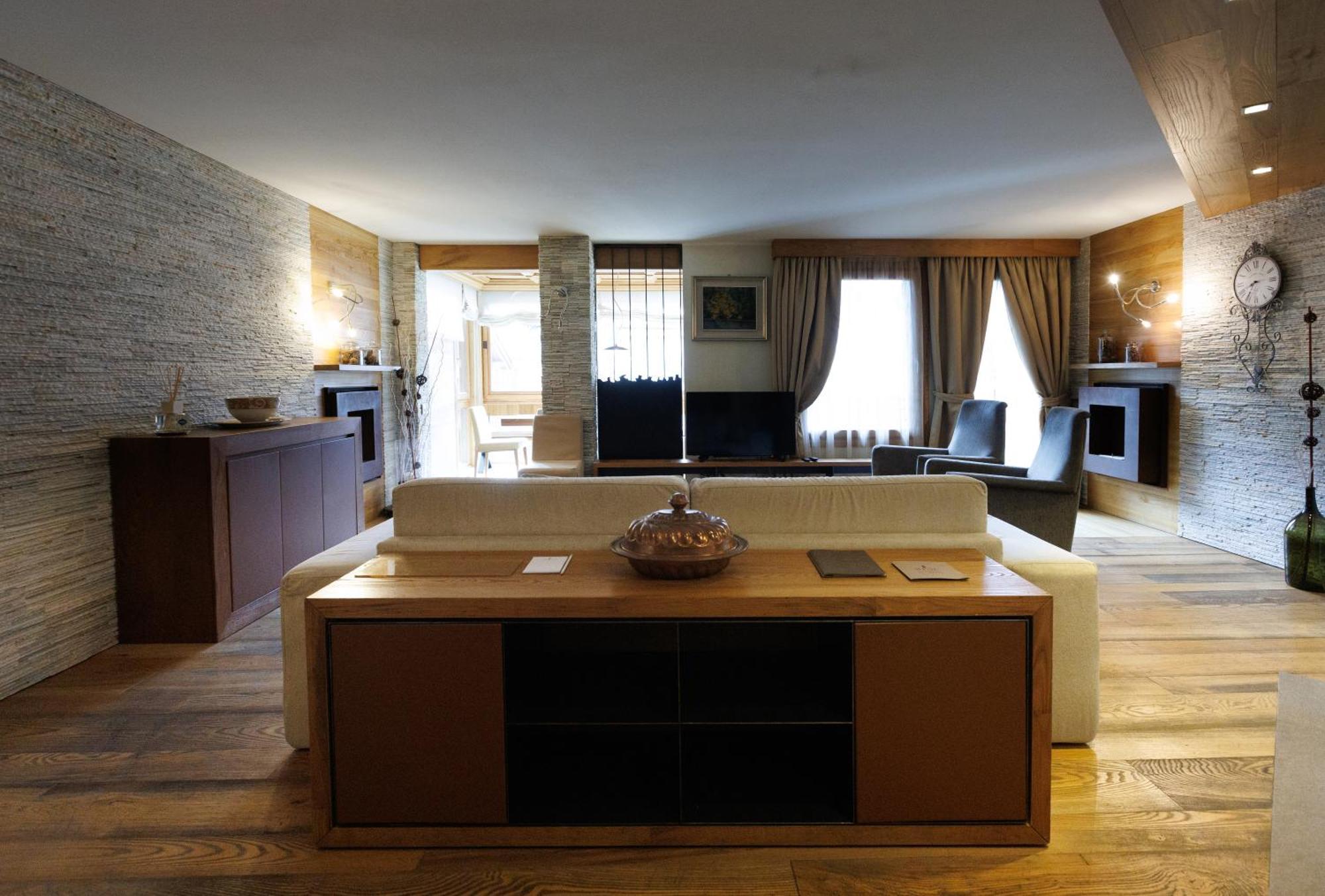 Hotel Sottovento Luxury Hospitality à Bormio Extérieur photo
